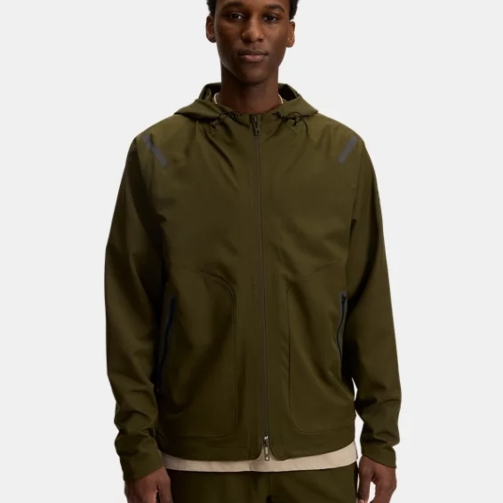 Under Armour Men's Dark Green Windbreaker